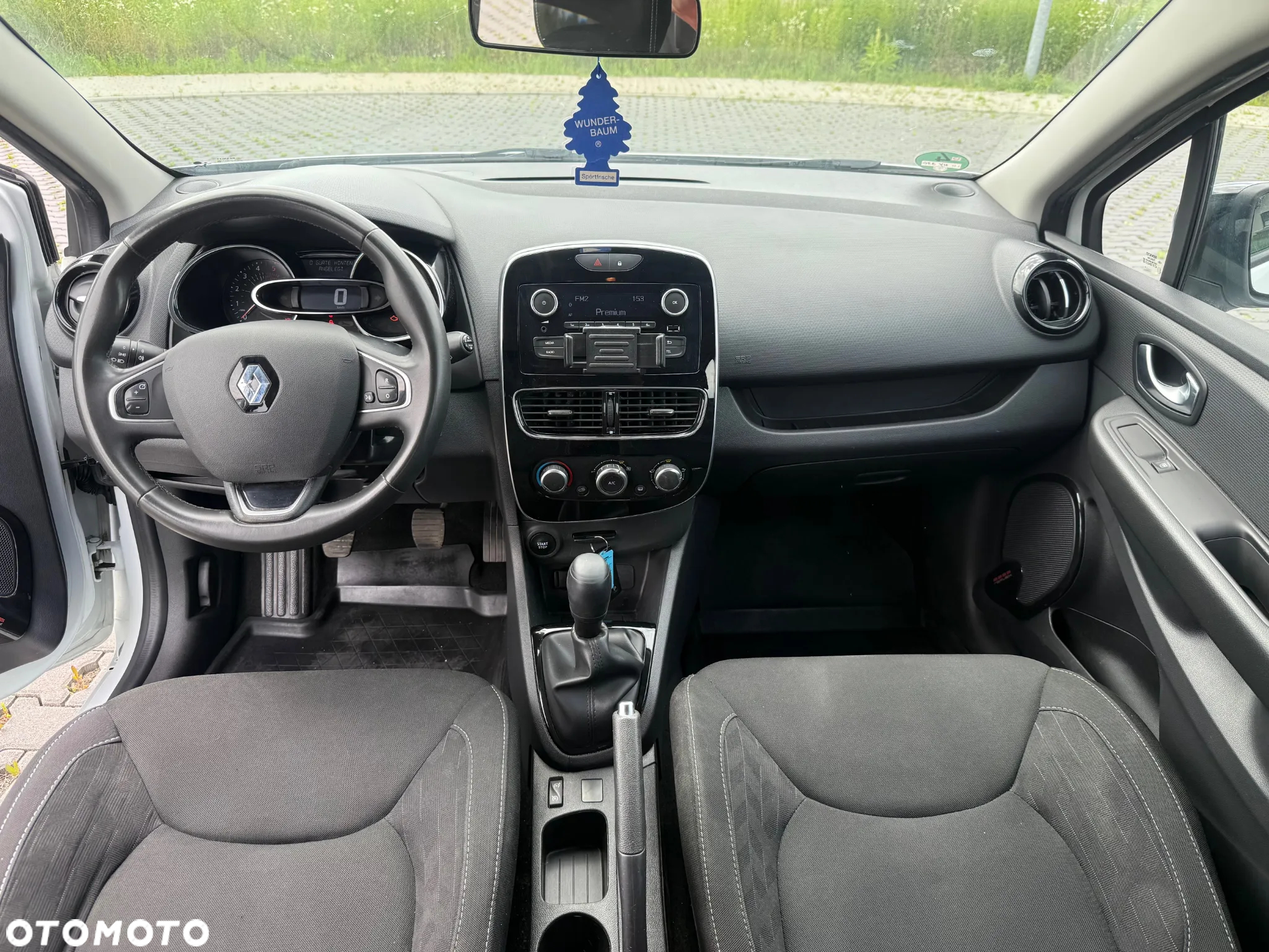 Renault Clio - 6