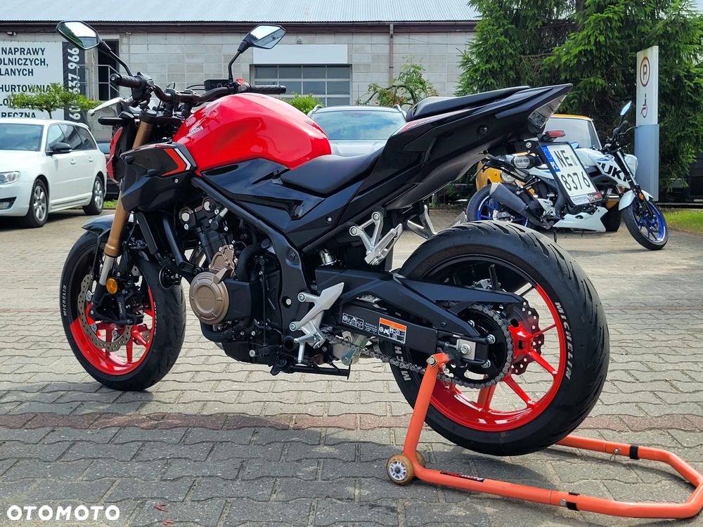 Honda CB - 25
