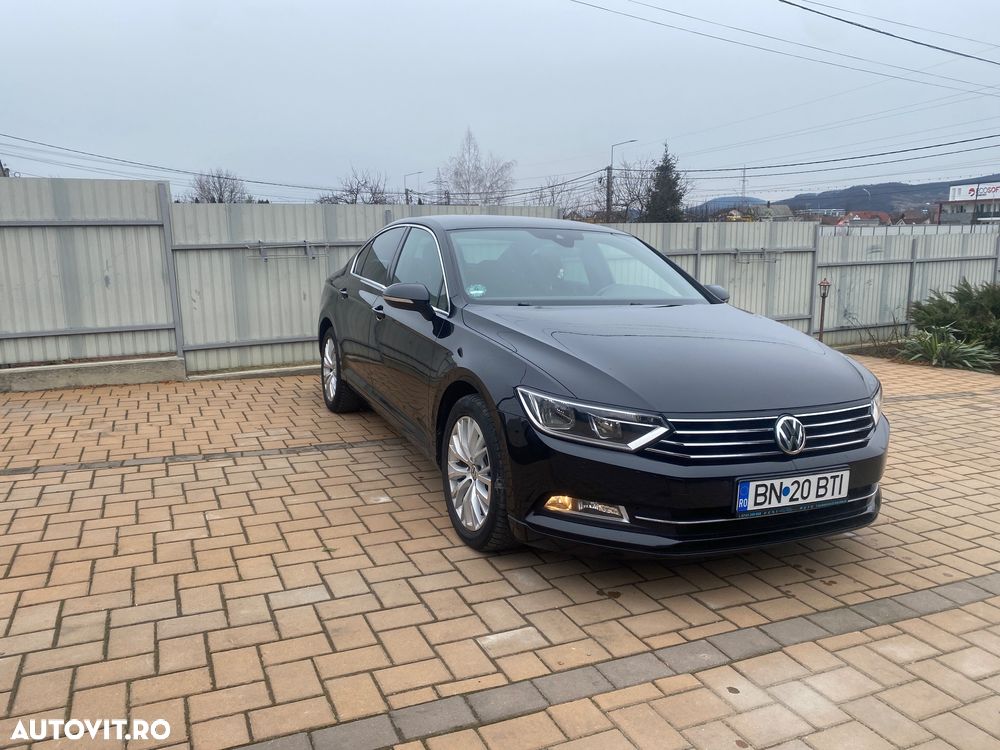 Volkswagen Passat 2.0 TDI DSG Comfortline - 1