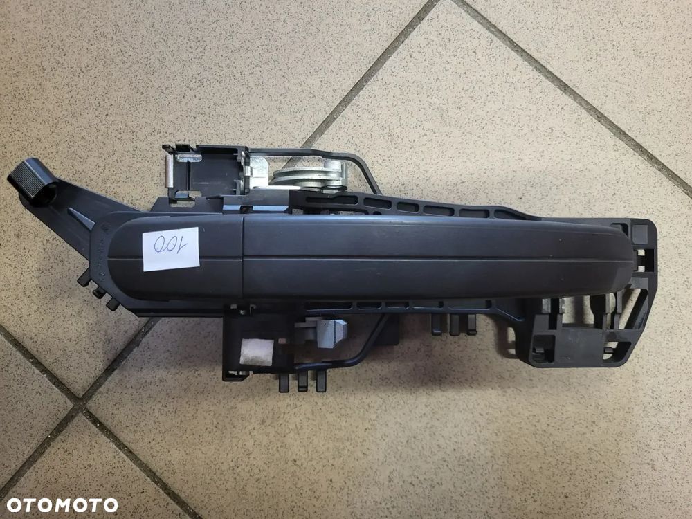 KLAMKA DRZWI PRZESUWNYCH PRAWYCH FORD TRANSIT MK8 - 1