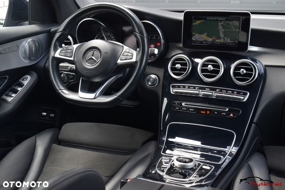 Mercedes-Benz GLC - 25