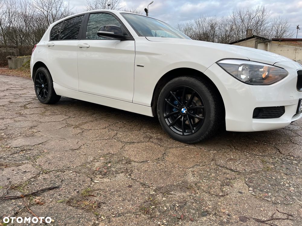 BMW Seria 1 116i Sport Line - 3