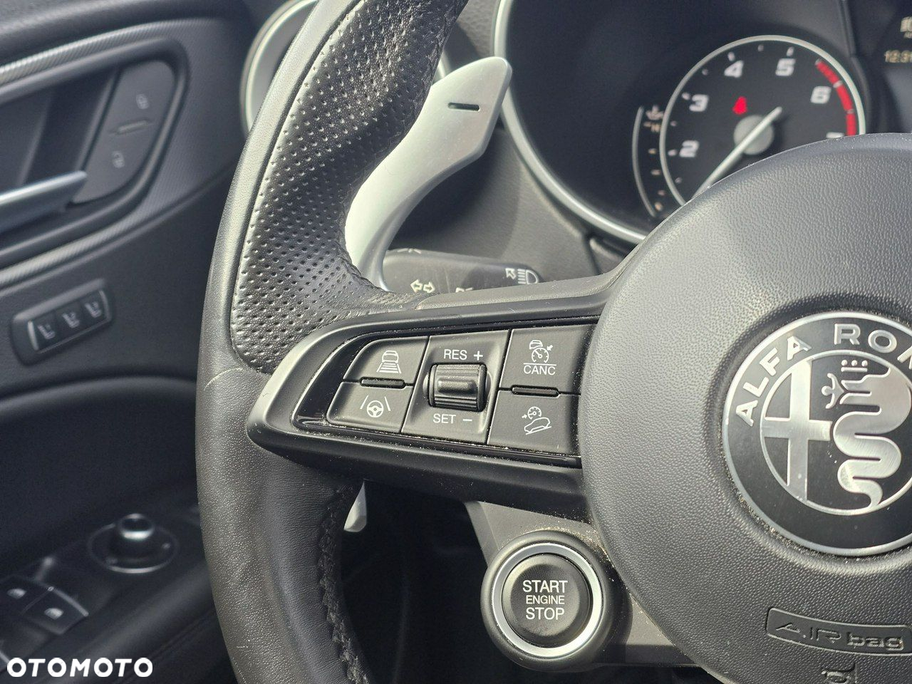Alfa Romeo Stelvio - 7