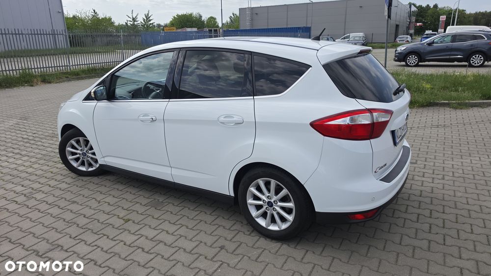 Ford C-MAX 2.0 TDCi Titanium - 4