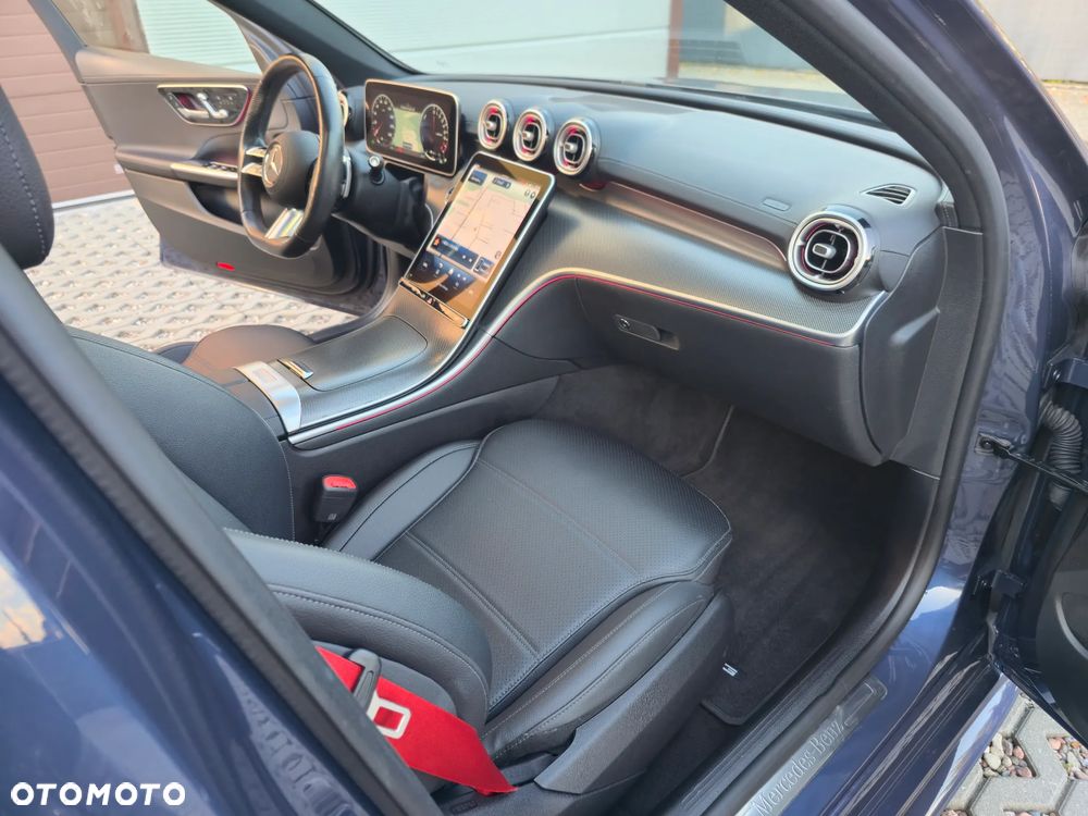 Mercedes-Benz Klasa C 300 e 9G-TRONIC AMG Line Advanced - 27