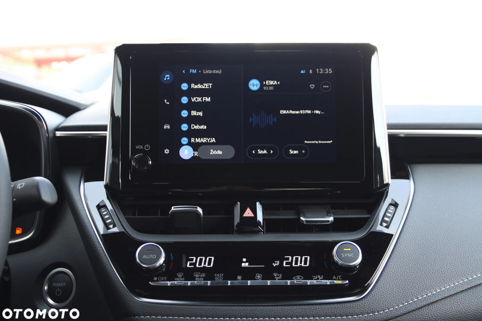 Suzuki Swace 1.8 Hybrid Premium Plus CVT - 13