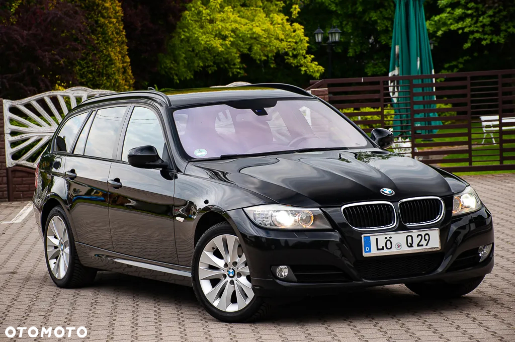 BMW Seria 3 320d xDrive DPF Touring Edition Fleet Exclusive - 11