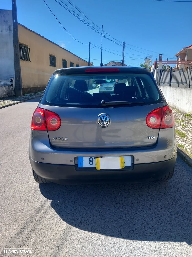 VW Golf 1.9 TDi 6V 4M Confortline - 10