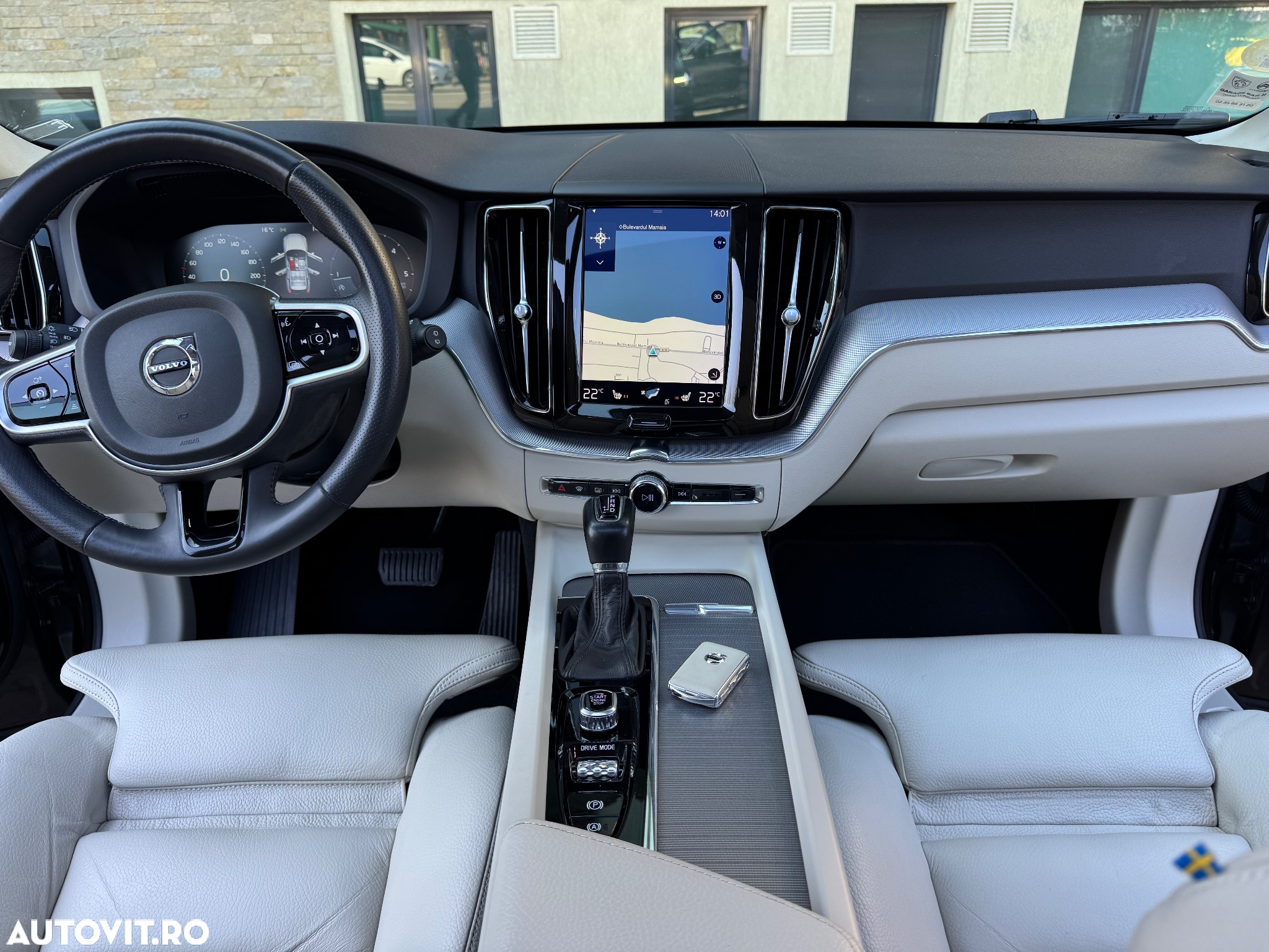 Volvo XC 60 D4 AWD Geartronic Inscription - 33