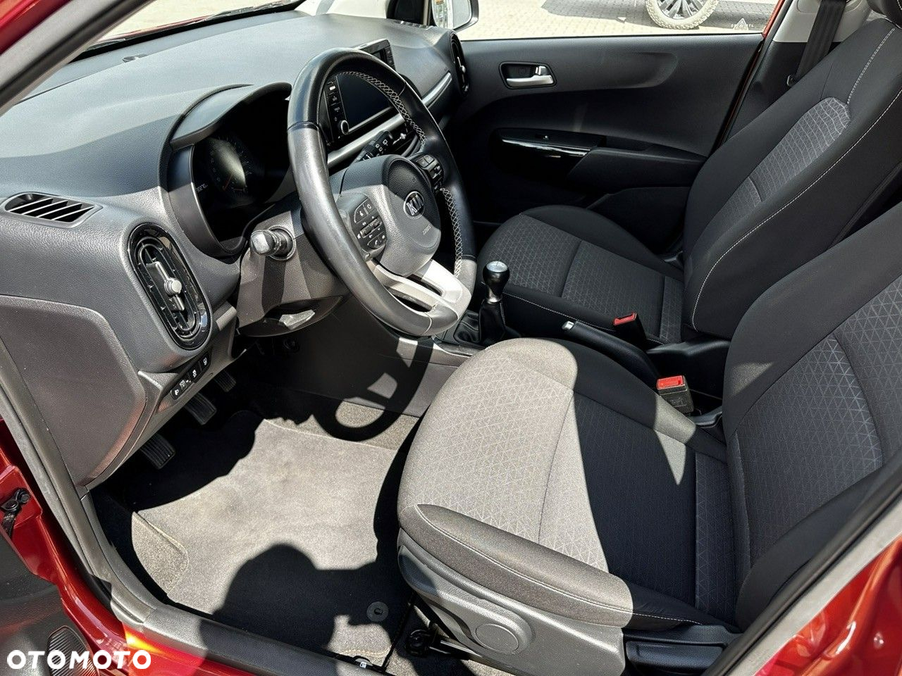 Kia Picanto - 24