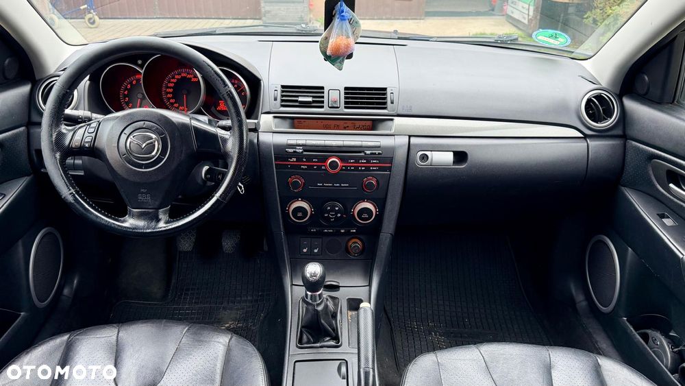 Mazda 3 - 12