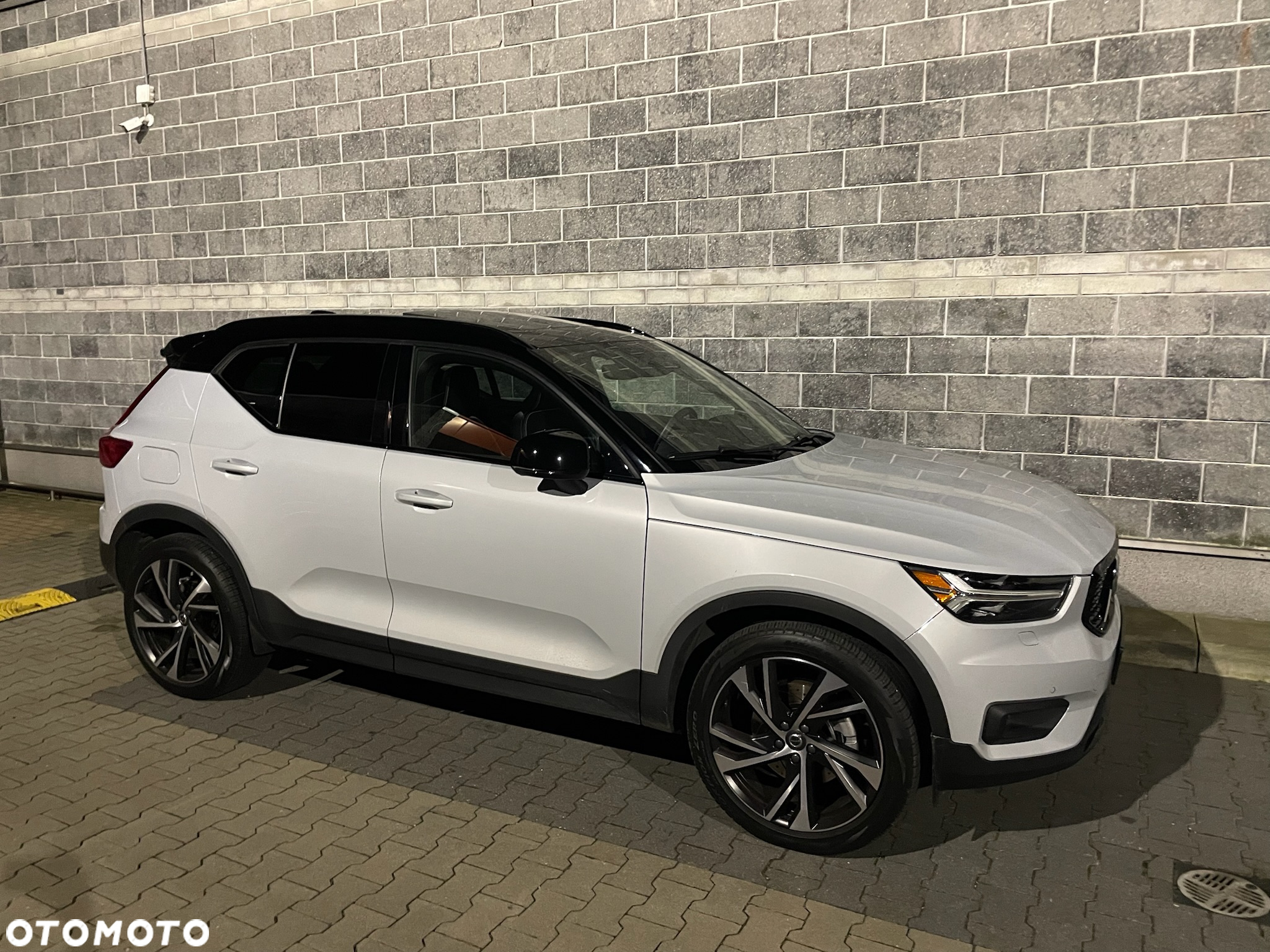 Volvo XC 40 T5 AWD R-Design