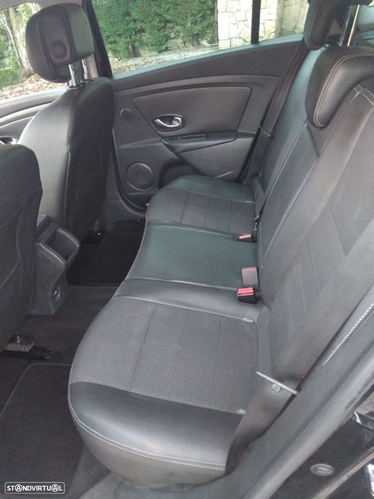 Renault Mégane Sport Tourer 1.5 dCi GT Line - 8