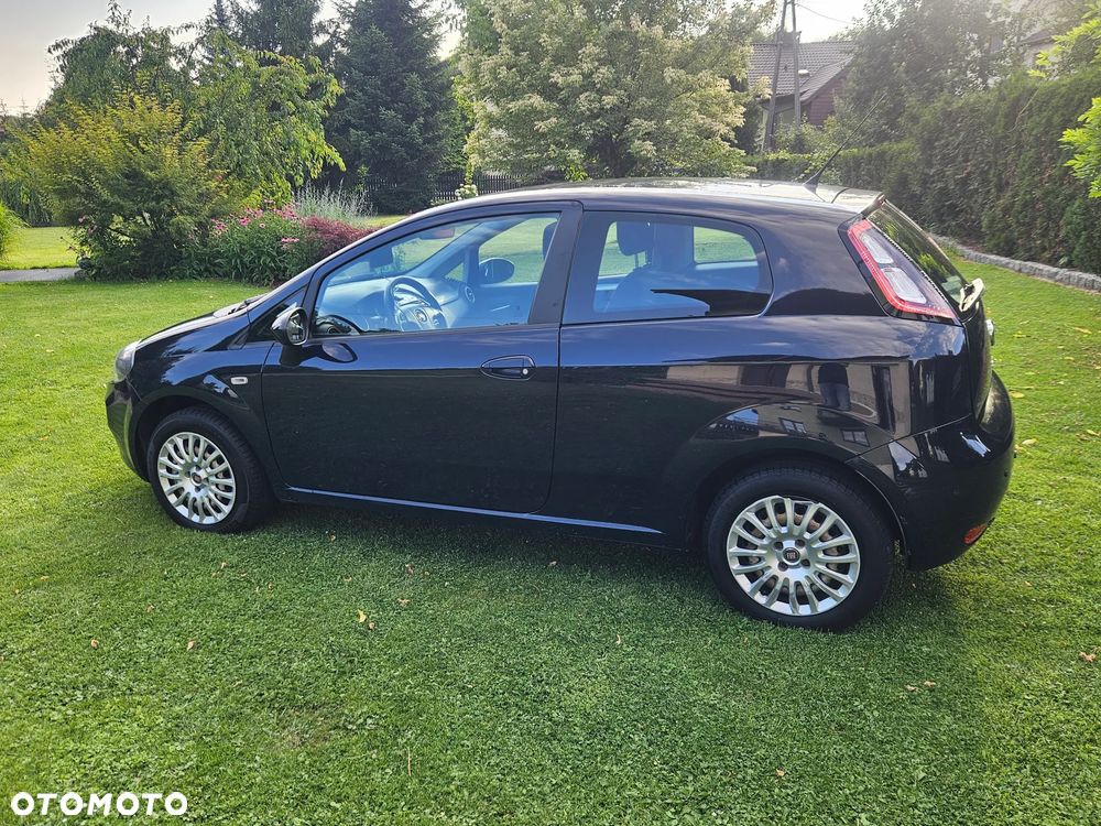 Fiat Punto 1.4 Easy S&S - 18