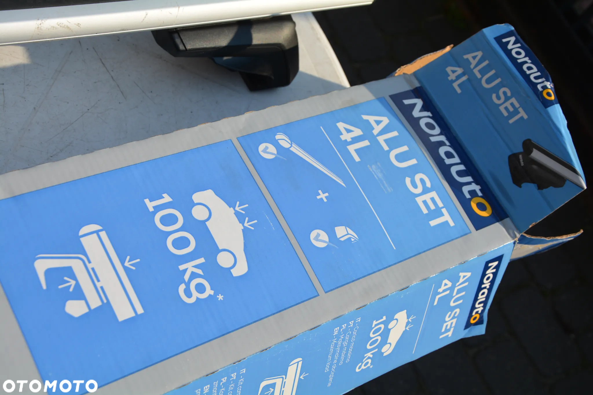 Thule 757 Norauto   bagażnik na relingi alu Thule / Norauto klucz - 7