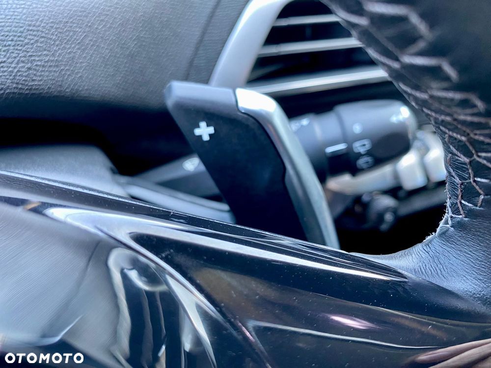 Peugeot 3008 BlueHDi 180 Stop & Start EAT6 GT - 22