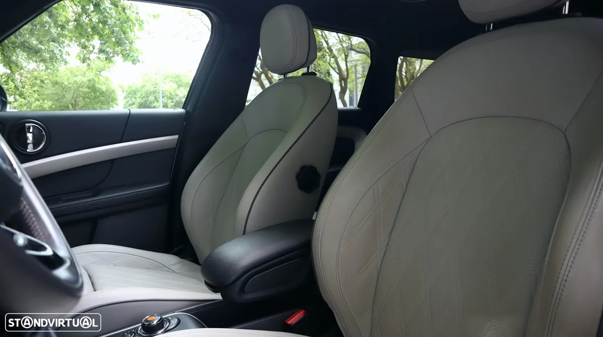 MINI Countryman Cooper SE ALL4 Auto - 40