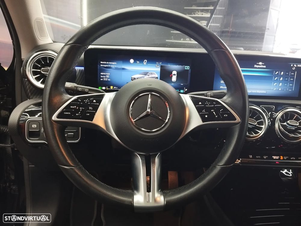 Mercedes-Benz A 200 Progressive Aut. - 23
