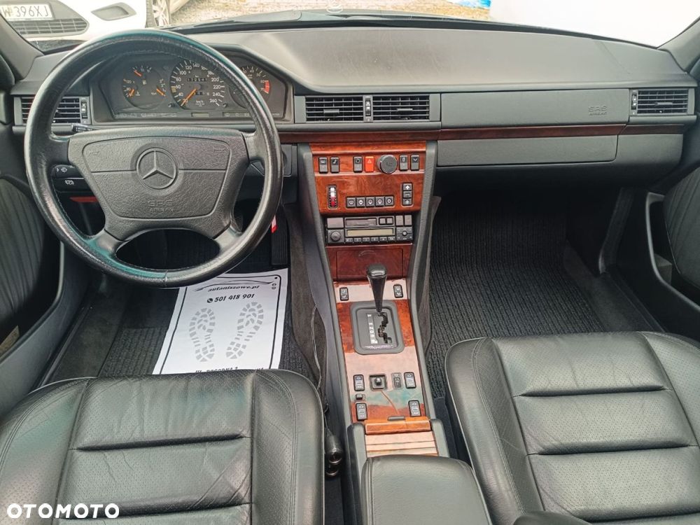Mercedes-Benz W124 (1984-1993) - 22