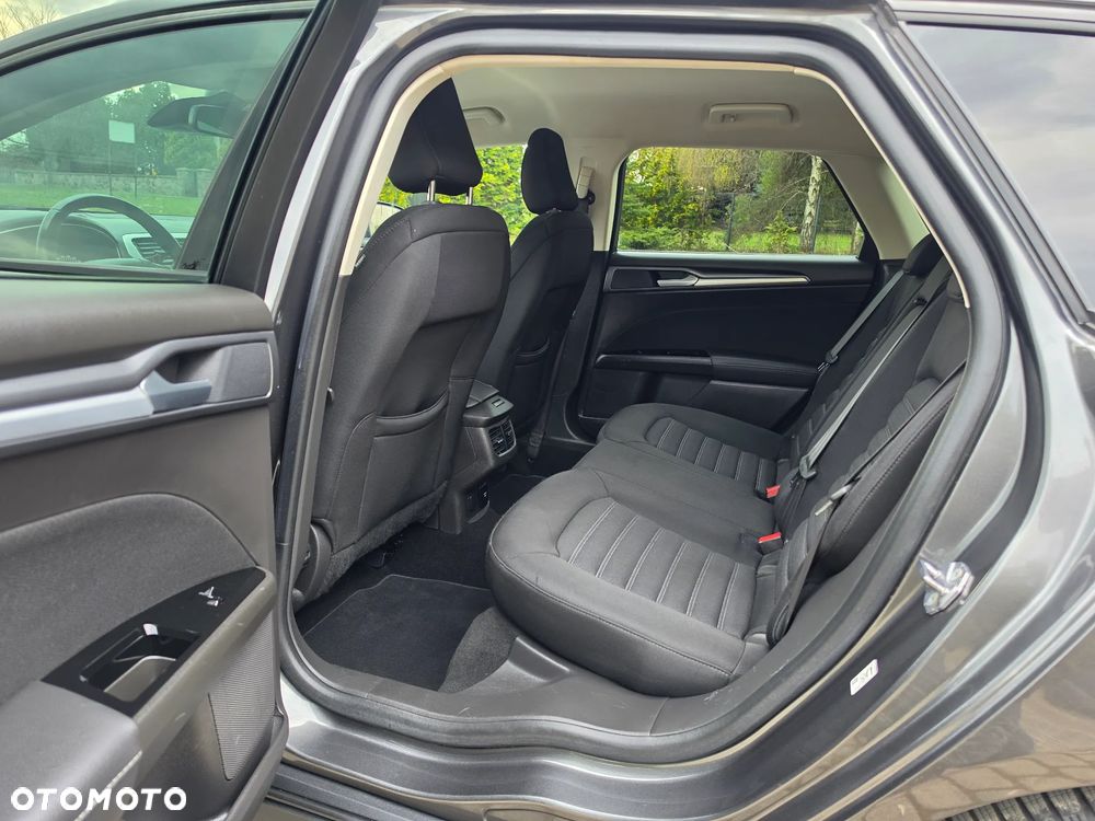 Ford Mondeo 2.0 TDCi Titanium - 26