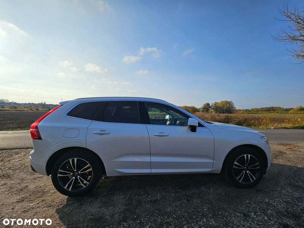 Volvo Xc60 2019 photo 4