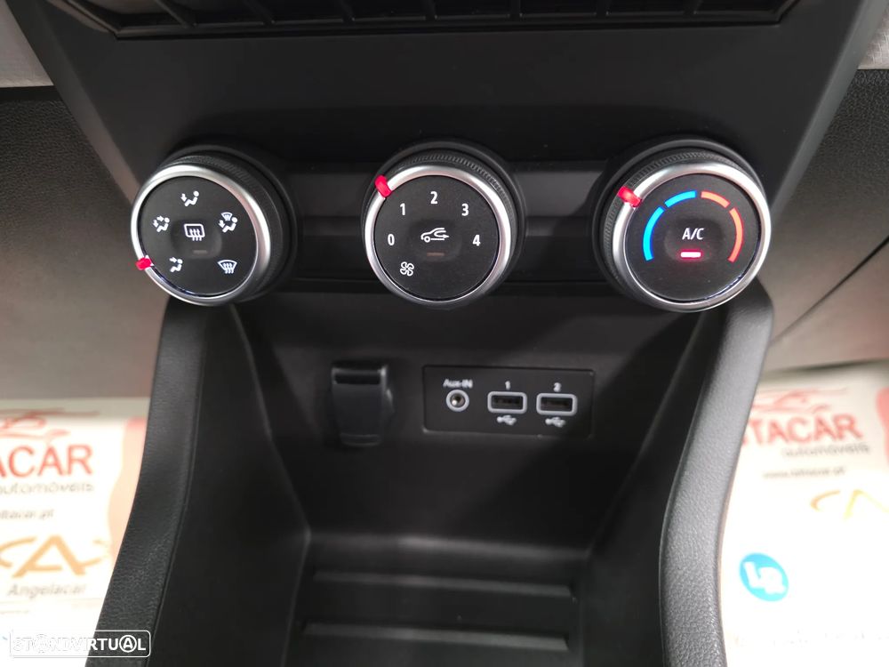 Renault Clio 1.0 TCe Evolution Bi-Fuel - 54