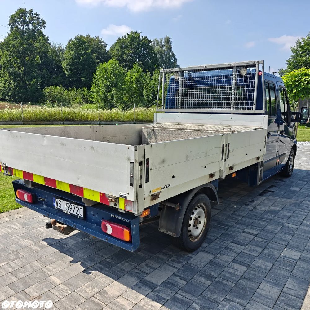 Nissan NV400 - 4