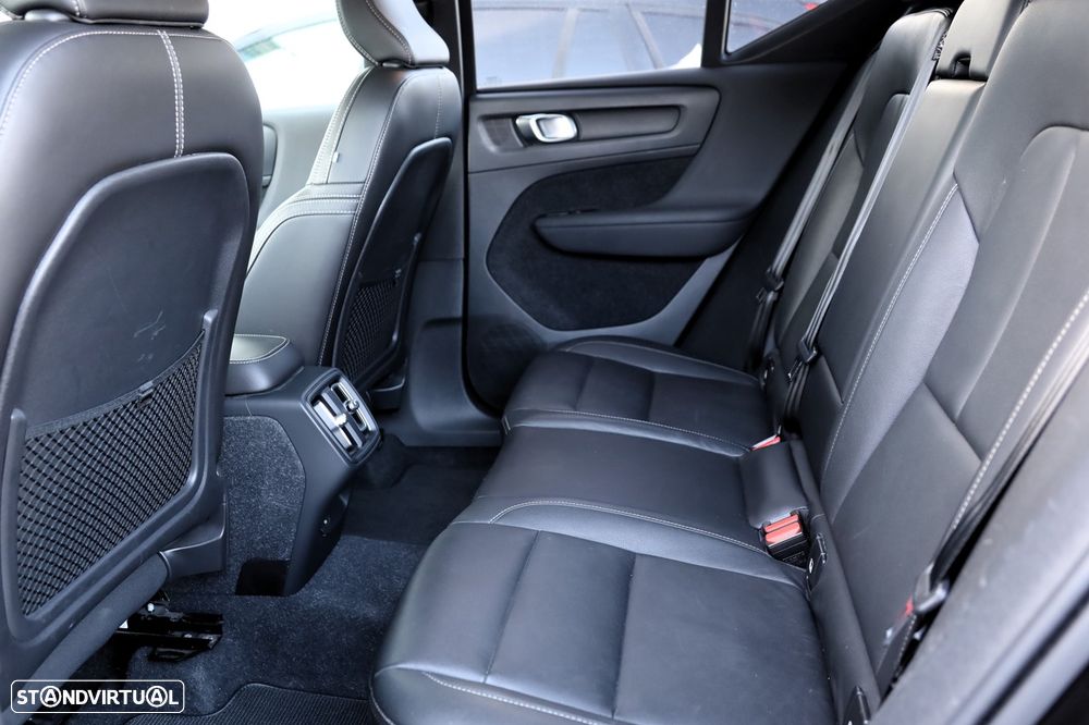 Volvo XC 40 2.0 B4 Inscription - 11