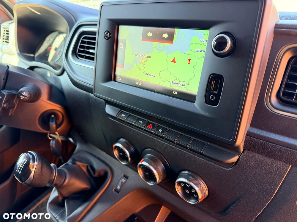 Renault Master - 20