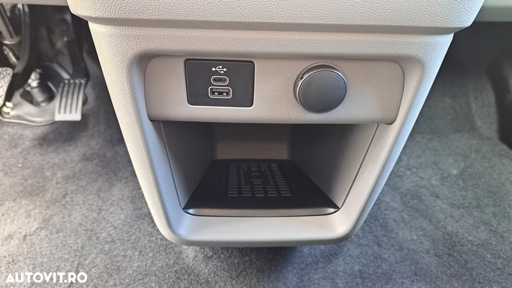 Ford Tourneo Custom L2H1 VA Autm. TitaniumX - 37