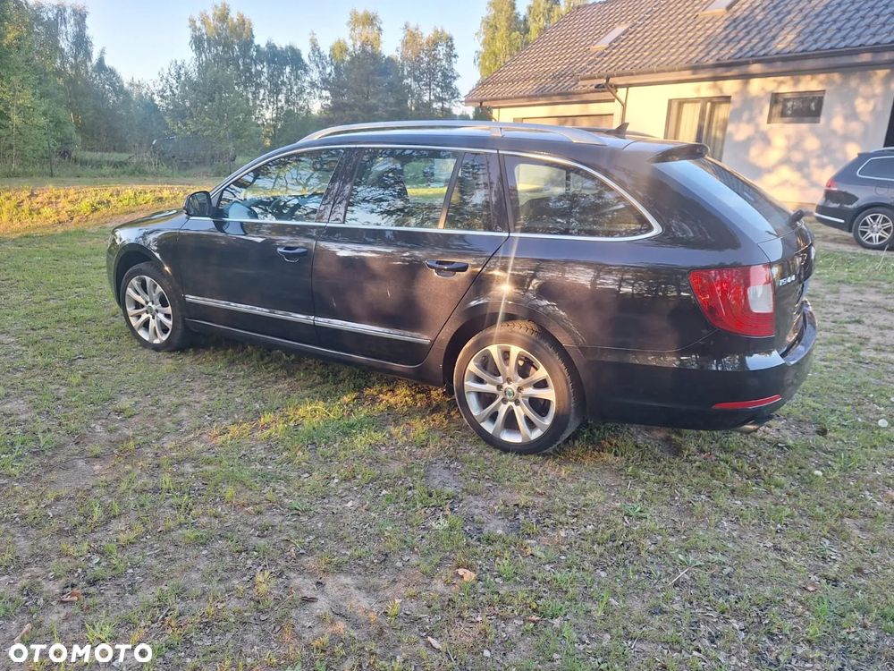 Skoda Superb 1.8 TSI 4x4 Exclusive - 5