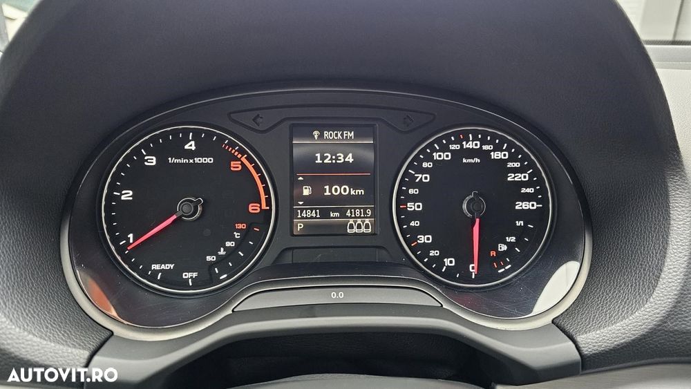 Audi Q2 - 13
