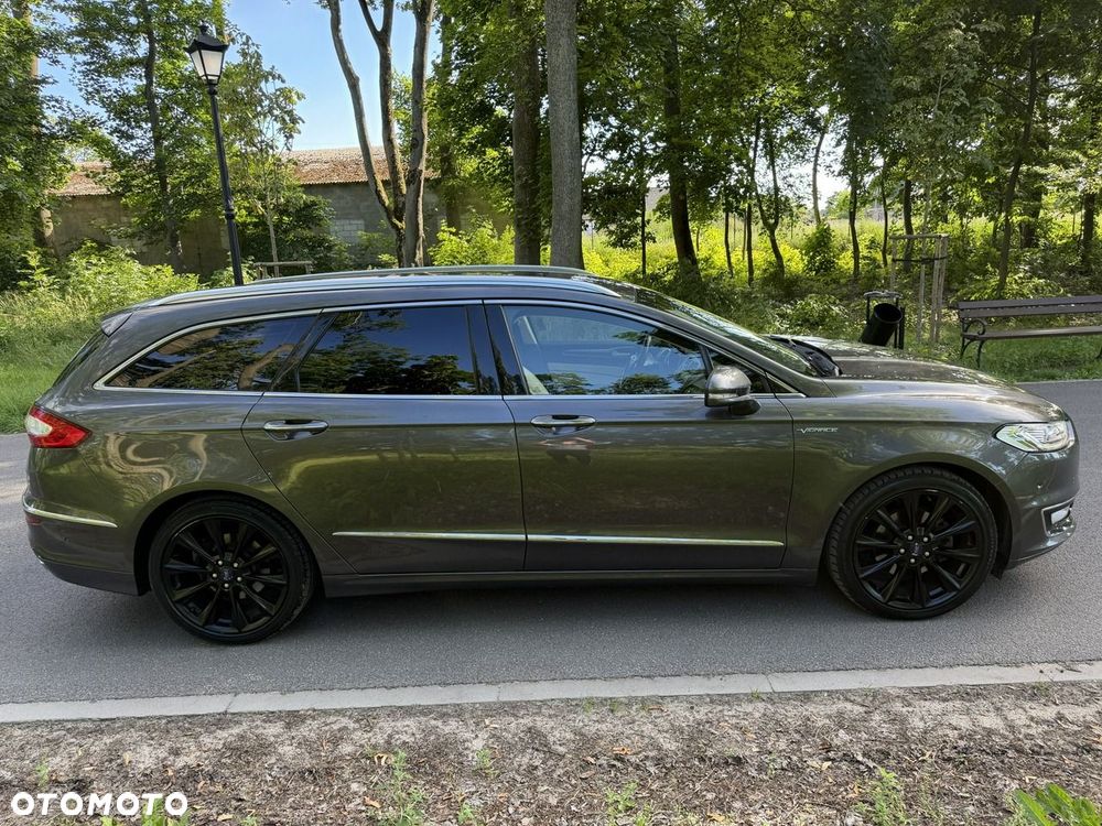 Ford Mondeo - 13