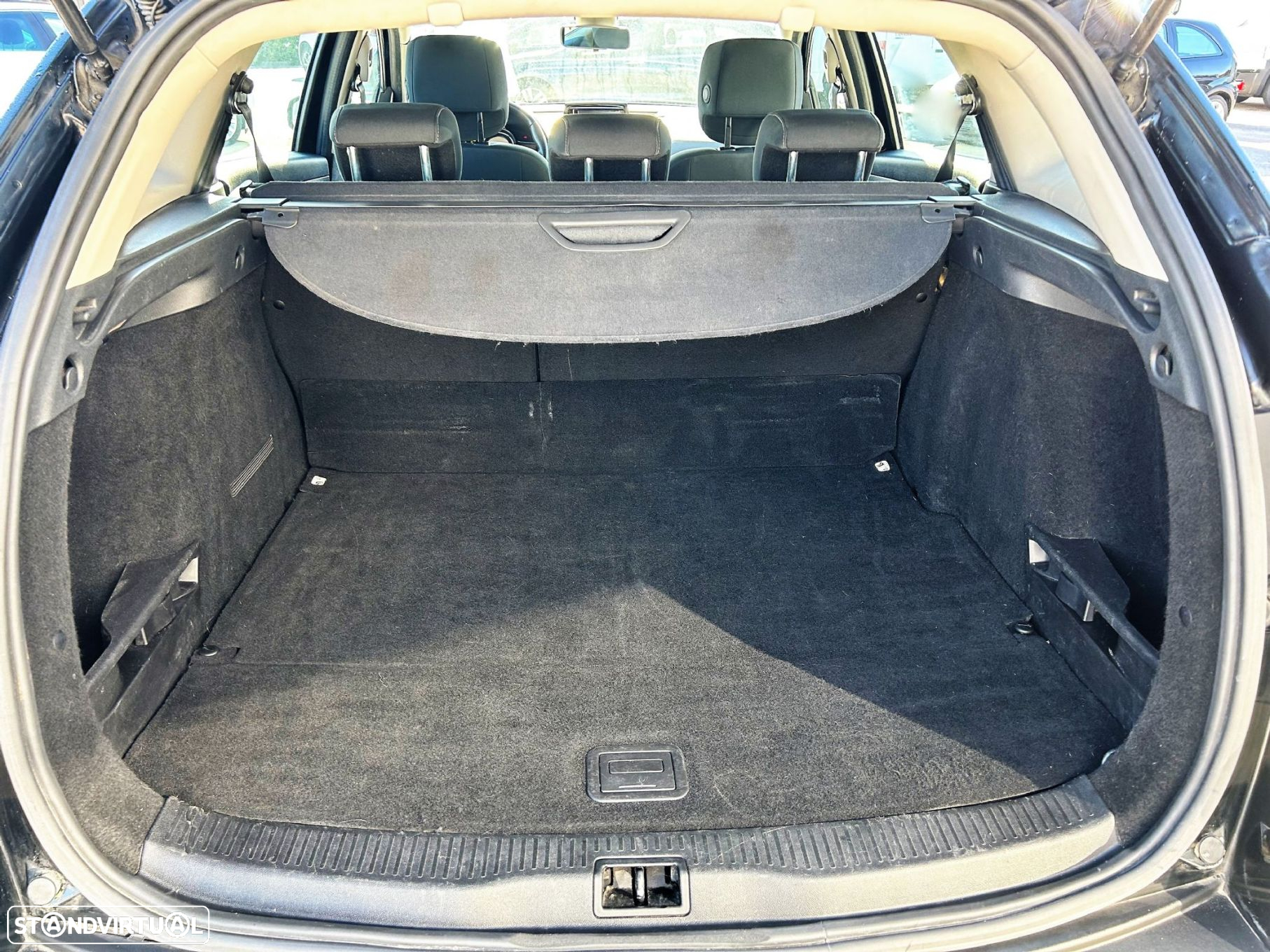 Renault Mégane Sport Tourer - 27