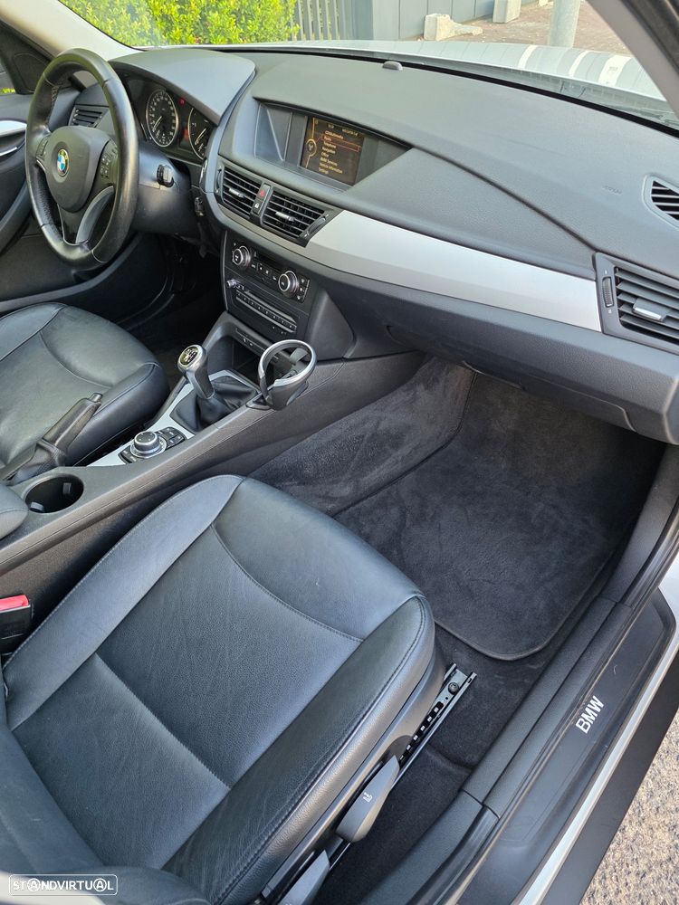 BMW X1 18 d sDrive - 13