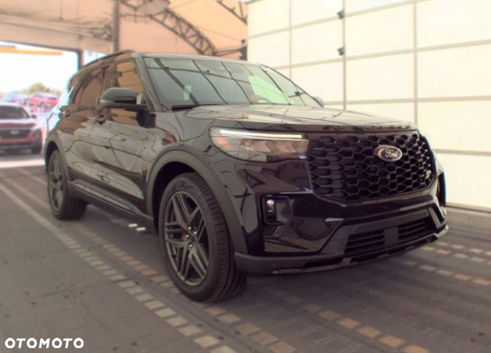 Ford Explorer - 7