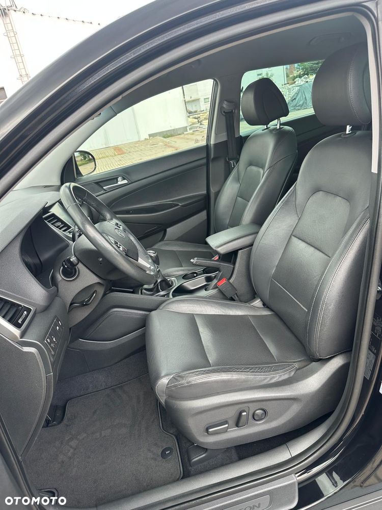 Hyundai Tucson - 25