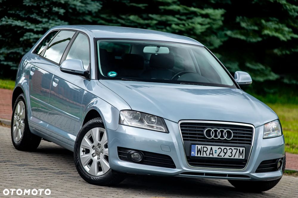 Audi A3 Sportback 1.6 Ambition - 4