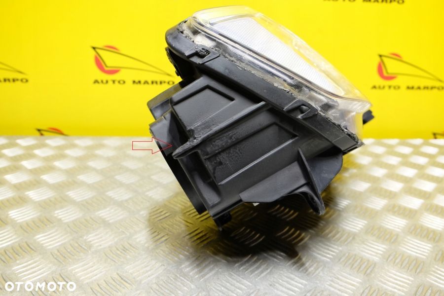 CHRYSLER 300 300C LIFT 2015- REFLEKTOR LAMPA XENON PRAWA USA - 4