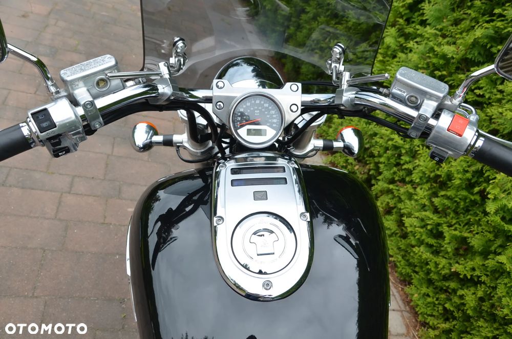Honda VTX - 26