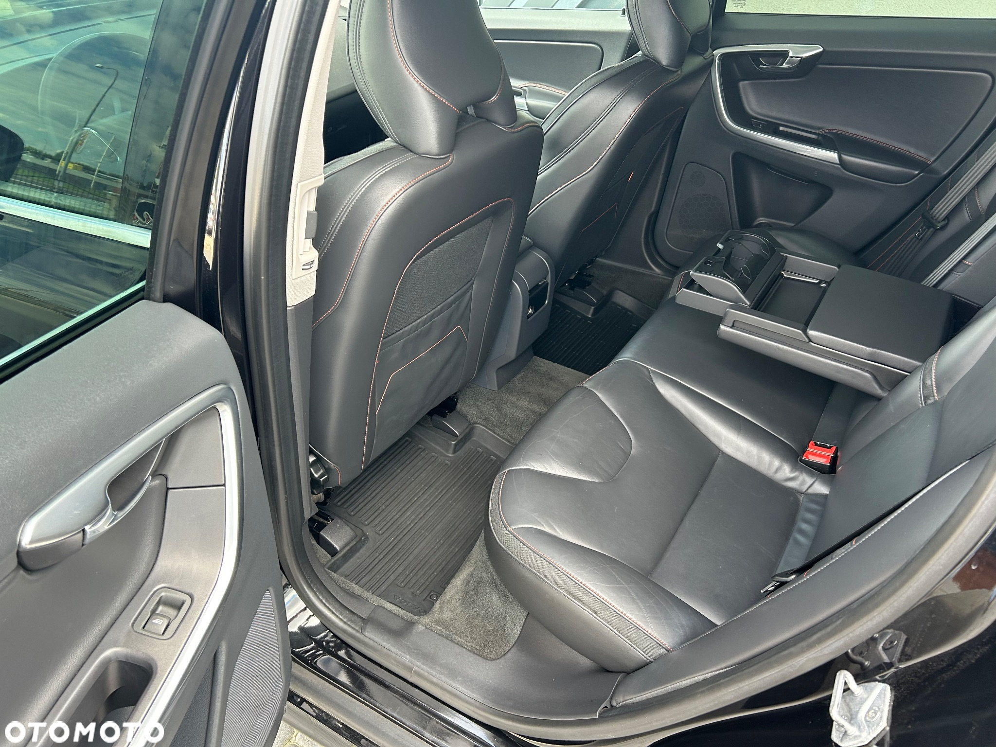 Volvo XC 60 D4 Kinetic - 19