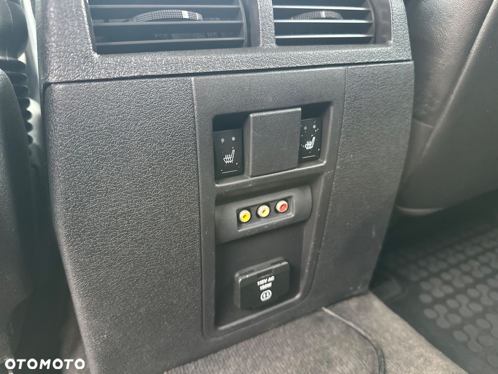 Jeep Commander 5.7 V8 HEMI Automatik Limited - 26