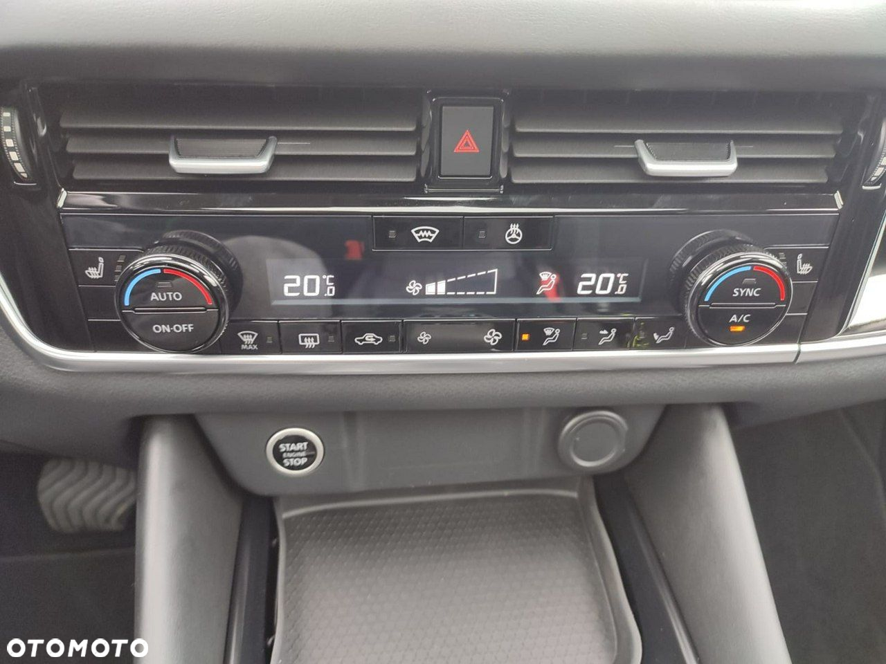 Nissan Qashqai - 26