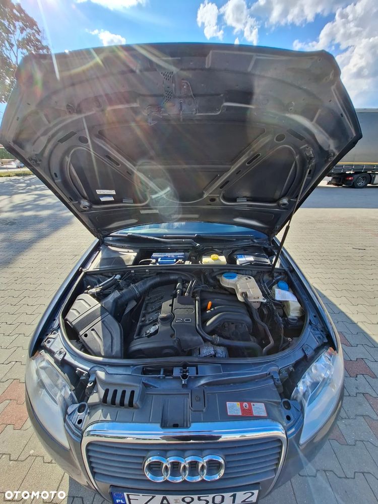 Audi A4 Avant - 16