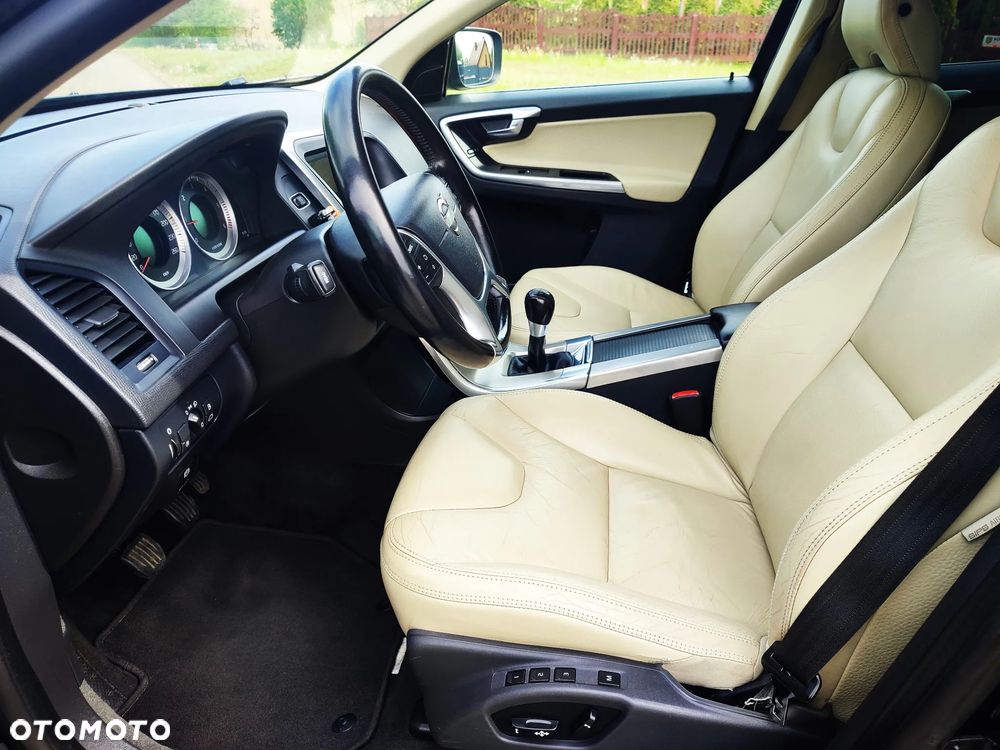 Volvo XC 60 D3 Summum - 19