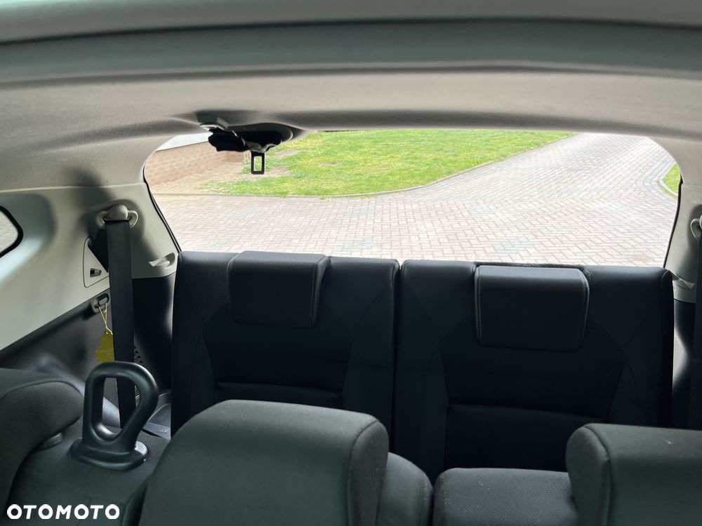 Nissan Qashqai+2 - 9