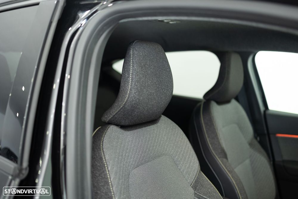 Renault Captur 1.0 TCe Techno Bi-Fuel - 21