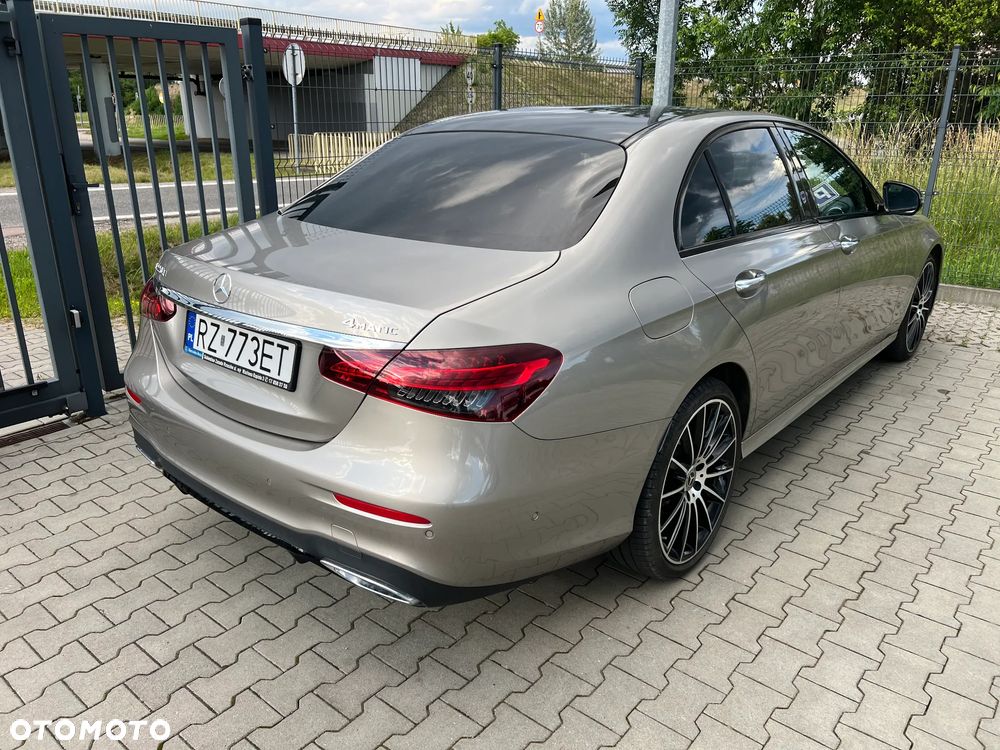 Mercedes-Benz Klasa E - 4