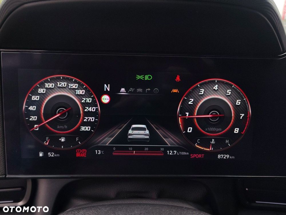 Hyundai Elantra - 21