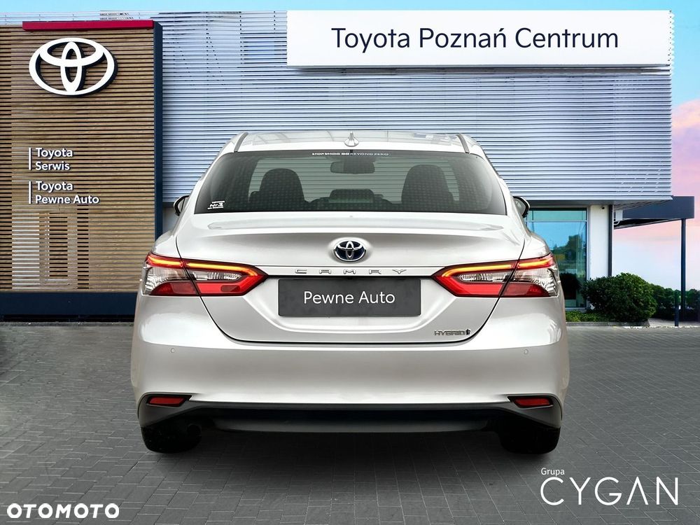 Toyota Camry 2.5 Hybrid Prestige CVT - 4